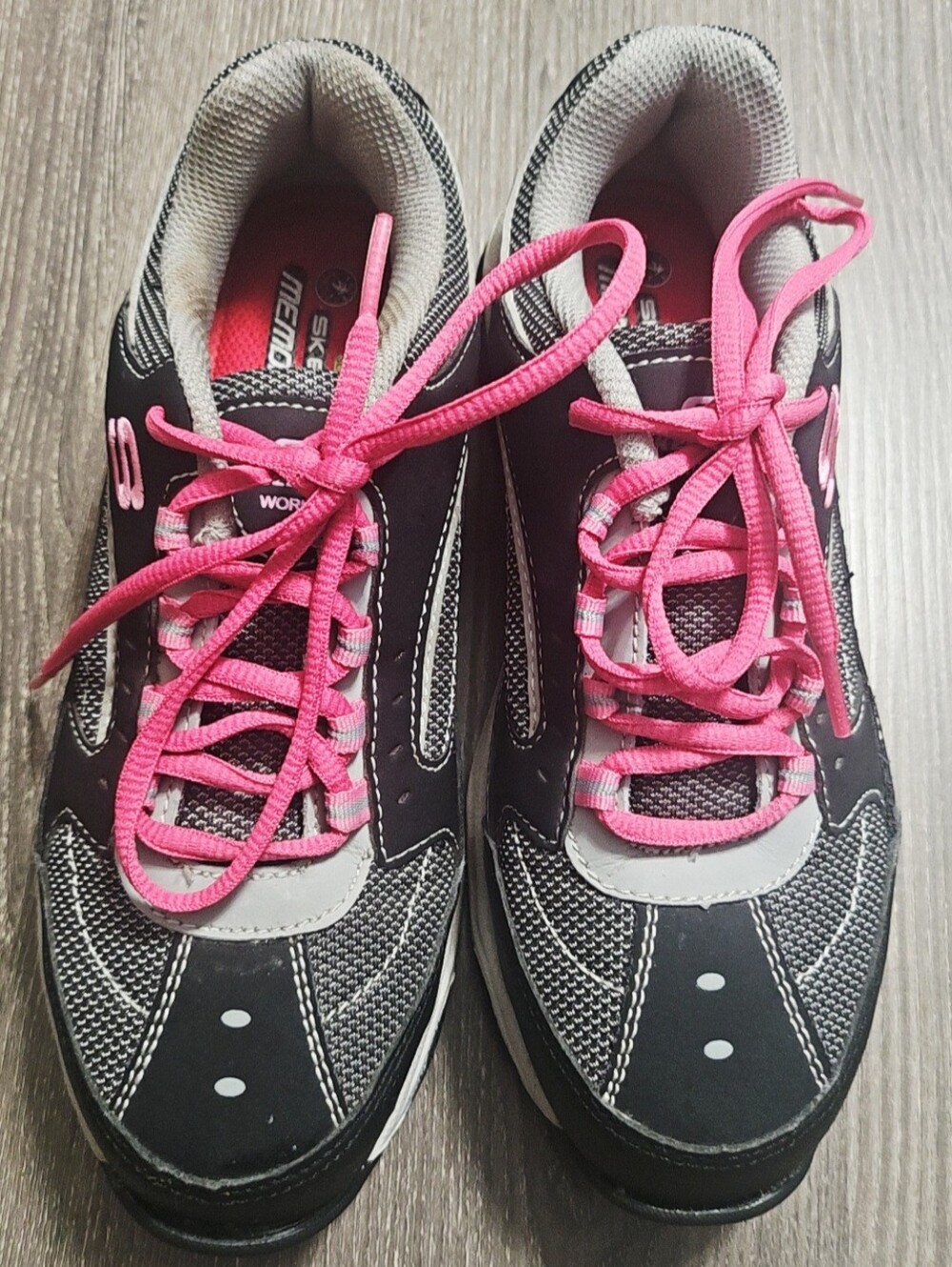 Women's Skechers Slip Resistant Steel Toe Sneakers Black/Gray/Pink Size 7